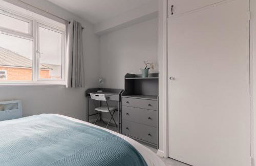 Racecourse Revelation! Free parking - Photo 14