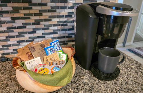Family-Friendly Cottage with Playground in Centralia - Photo 8