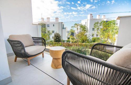 Mara's Apartments Higuerón West - Scandinavian Luxury - Seaviews & Natural Landscapes - Foto 13