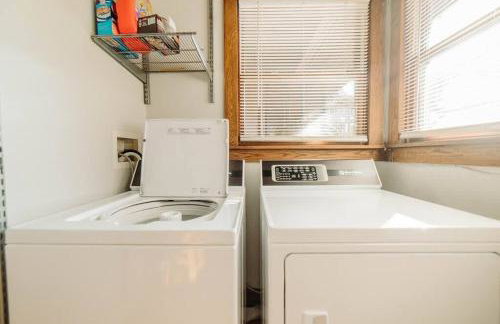 Majestic Home in Hocking wPool Jacuzzi Basketball - Foto 33