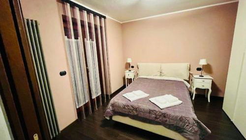 Incantevole Appartamento con Giardino - Garage Privato e Free Wifi - Photo 5, towels, wardrobe