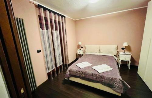 Incantevole Appartamento con Giardino - Garage Privato e Free Wifi - Photo 5