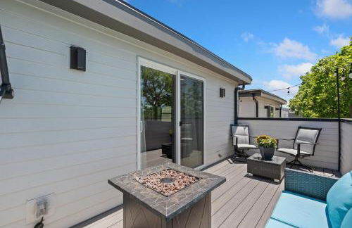 Stunning 3BD 3.5 BA - 10 Min to Downtown! Garage! - Foto 32