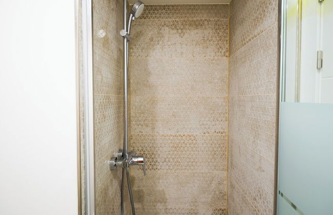 Main Street Suites-Hosted by Sweetstay - Photo 59