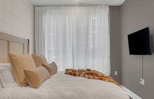 The Grove by AvantStay – Stylish Group Stay with Private Bathrooms - Foto 10