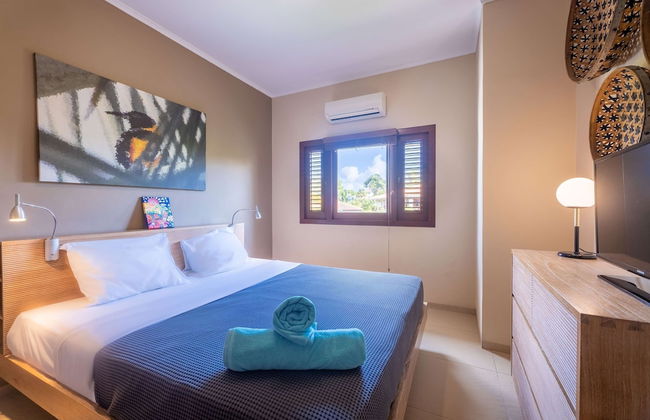 Tropical Escape With Pool and Ocean Views - Photo 15