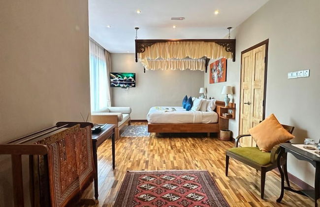 Ambong Pool Villas - Photo 15