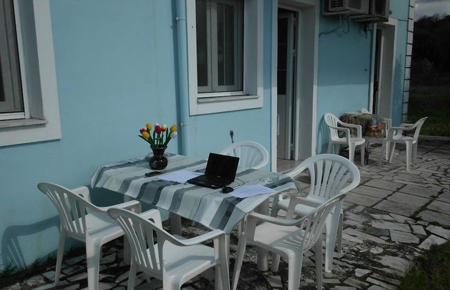 Toms House 0 Quiet Family House Between Paleokastritsa n Dassia n Ipsos! - Foto 42