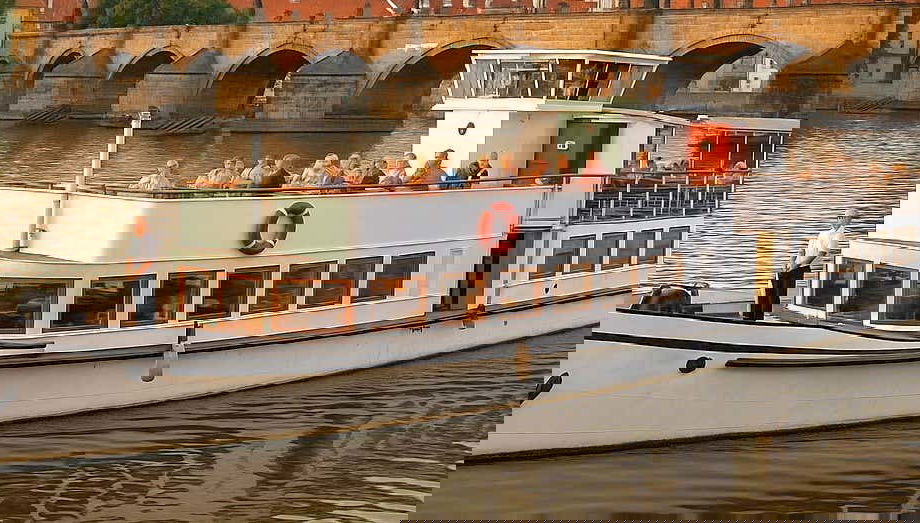 Prague Vintage Boat Ride - Foto 2