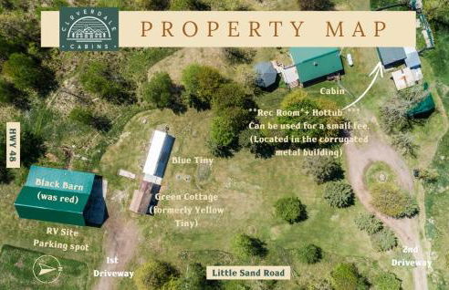 Cozy Cabin with Hottub at Cloverdale Cabins - Foto 39