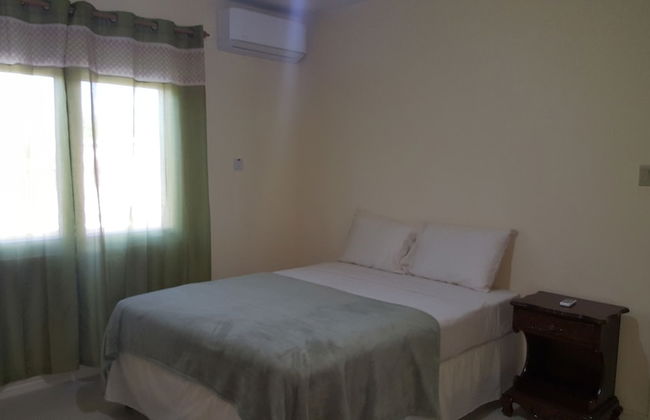 Executive Suites - Palms of Ottawa - Photo 12