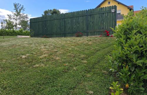 Familyway Croatia Kids Friendly Family villa with privat Pool 50 m2 Slavonski Brod - Foto 25