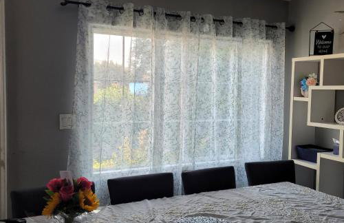 3 bedroom 2 bath home with Jacuzzi near Beverly Hills, wi-fi, Jacuzzi, Roku, BBQ, giant games family fun - Foto 22