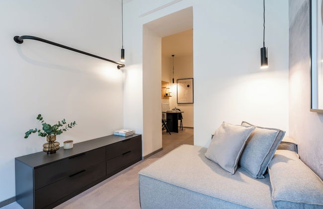 HONEST Karlín - Foto 69