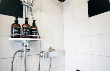 smooth living Apartments Augsburg Lechhausen - Free parking - Foto 28