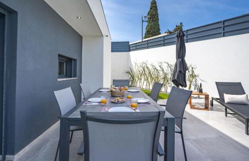 Host Wise - Bright Spacious House Swimming Pool - Foto 15