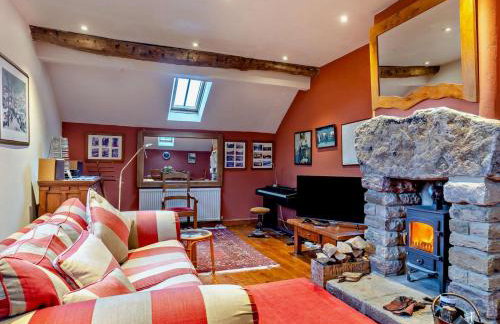 1 Bed in Combs oc-pk674 - Photo 2