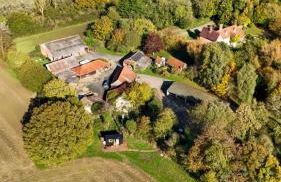 'Bramley' Hut on private farm - Foto 14