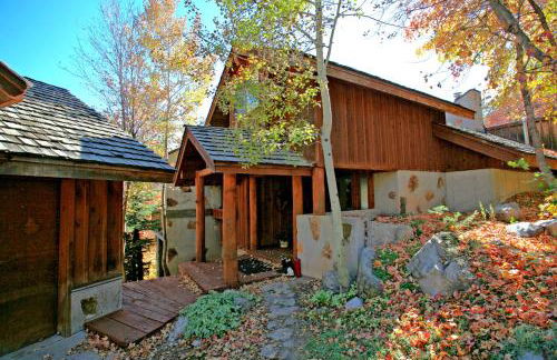MOUNTAIN FAVORITE - ASPEN RIDGE, HOT TUB, FULL VIEW OF SKI SLOPES, WOOD BURNING FIREPLACES - Foto 4