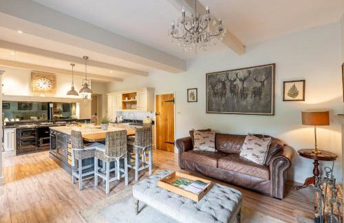 Sun Hill Farmhouse - Photo 9