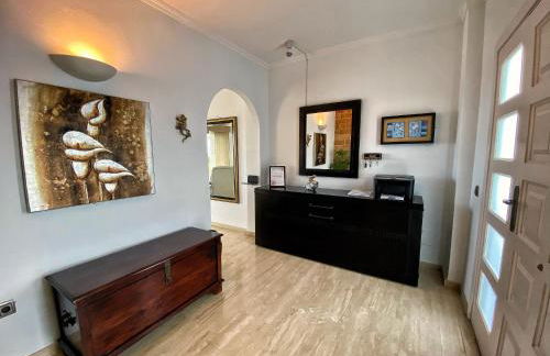 Luxury 5 star Villa Violetta with amazing sea view, jacuzzi and heated pool - Foto 70