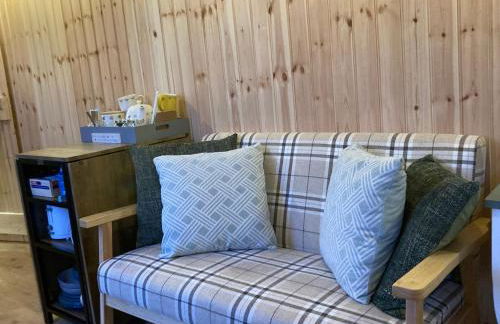 The Swift, Shepherds Hut at Bee Happy Breaks Scotland - Photo 7