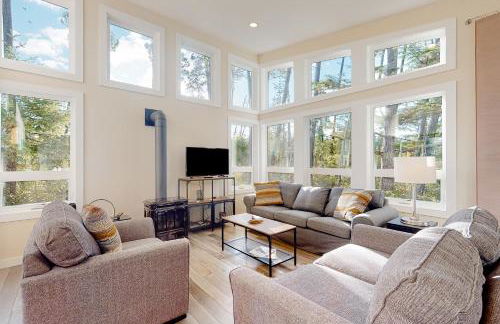 Tranquility Base - Foto 1