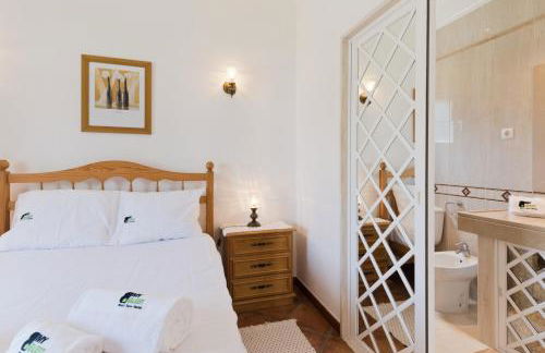 BmyGuest - Lagoa Beach & Pool Villa - Foto 20