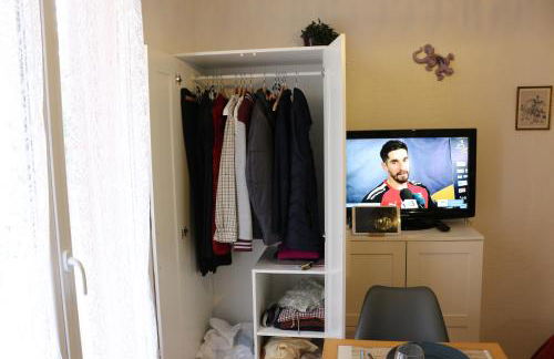 Studio classé 2 étoiles à 5 minutes du centre ville et 10 des Thermes - Foto 5