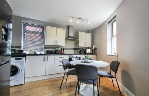 2 Bedroom Property In City Centre by Prestige Lets - Foto 4