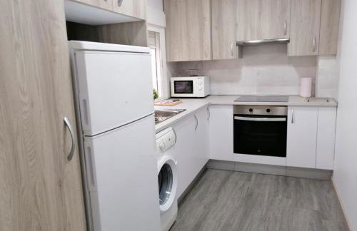 Dos Torres Frodo - Parking privado gratis - Foto 7