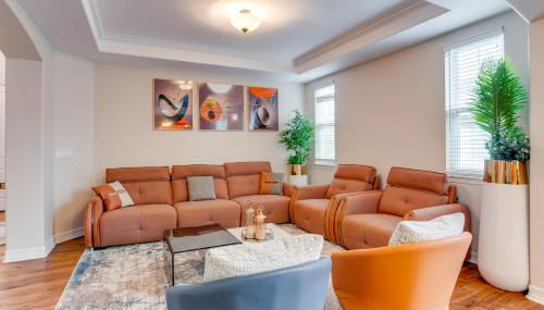 Yard, Home Gym, and Game Room Spacious Aurora Home - Foto 3