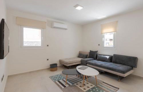 COSTA VASIA Seaside Suites and Apartments - Photo 27