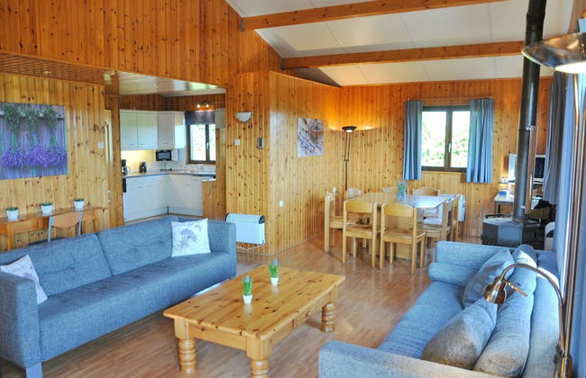 Holiday Home in Somme-leuze With Sauna - Photo 7