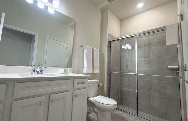 Upstay Family Home w Cinema Pool BBQ Clermont - Foto 45