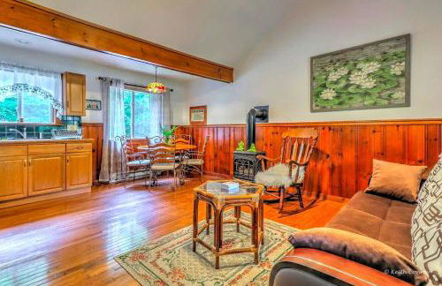 Charming Forest Cabin with a Hammock near Delaware Water Gap National Recreation Area, Pennsylvania - Foto 2