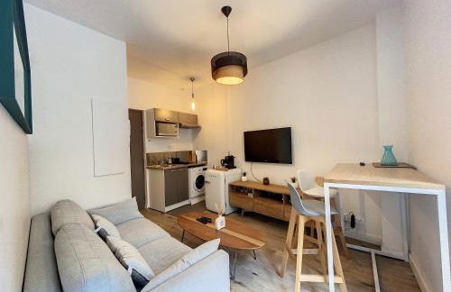 ღ Le Cosy Brienne • T2 au Centre-Ville ღ Métro - Foto 3