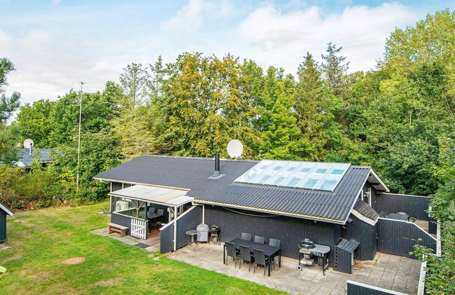 8 Person Holiday Home in Orsted - Foto 1