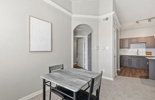 North Dallas 1BR Escape Modern Design Amenities - Photo 22