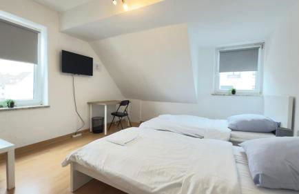 Komfortable Apartments Neumünster Zentrum perfekt für Beruf & Handwerk - Photo 68