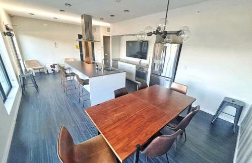 Zesty Orange Abode (438) - Foto 36