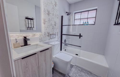 Zoka House 5 mints from Brickell - Photo 33