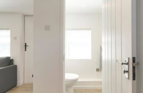 Pass the Keys 19th Century Barn with Free Parking - Foto 10