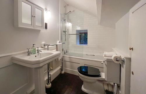 Daweswood, Patterdale, characterful with fairy tale garden and fell walks from the door - Foto 16