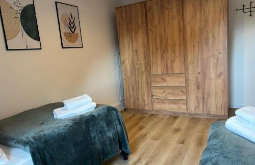 HÖL-Moderne Wohnung in zentraler Lage, Schallschutzfenster, 24h-Self-check-in, Disney Plus - Foto 11