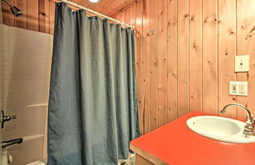 Lakefront Log Cabin with Dock about 9 Mi to Lutsen Mtn - Foto 22