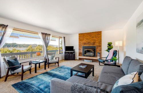 Home on Holmes - Photo 3