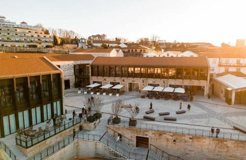 KING SIZE Bed with Air Conditioning near the BEACH & FREE Street Parking - Foto 50