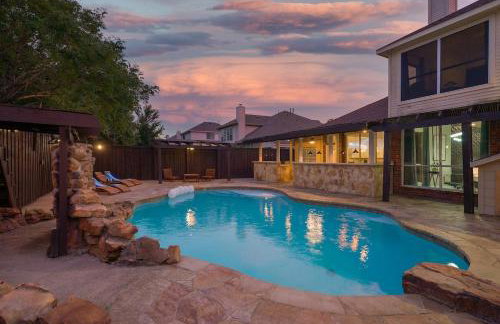 Prestigious 5BR 3,5BA Holiday Home with Pool, Sauna, Game Room & Bar - Foto 2