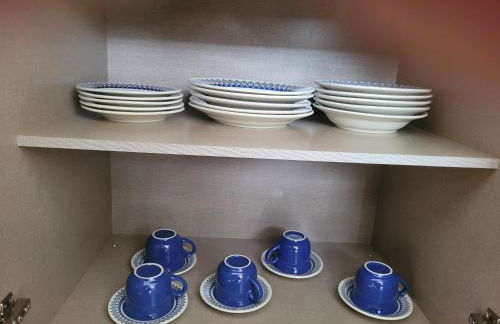 Casa funcional - 02 quartos, 02 camas de casal, 01 cama de solteiro, cozinha gourmet e garagem para carro pequeno - Foto 9